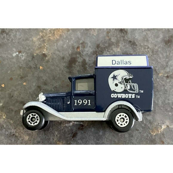 1991 Matchbox NFL Team Collectible Dallas Cowboys 1979 Model A Ford no box used - Picture 2 of 8